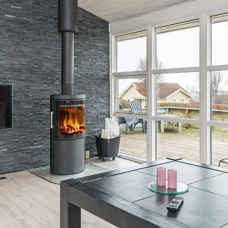 6 Person In Holiday home *